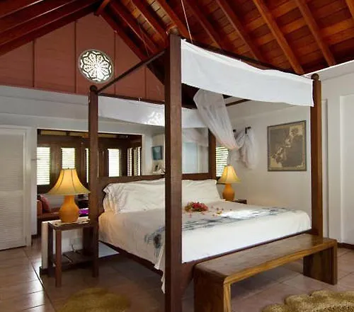 Gingerbread Suites Port Elizabeth 3*,  Saint Vincent and the Grenadines